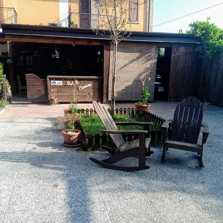 Pirola Music Ranch Guest House B&B Romano di Lombardia Esterno foto